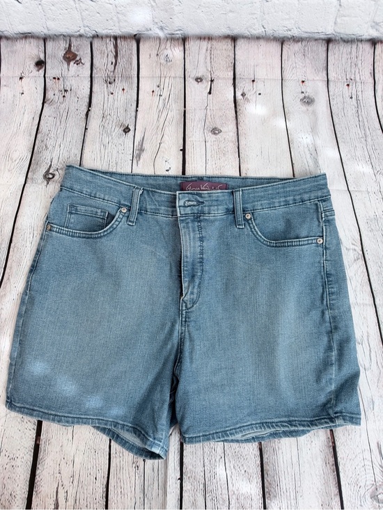 Gloria Vanderbilt Pants - Gloria Vanderbilt Light Blue Denim Shorts
